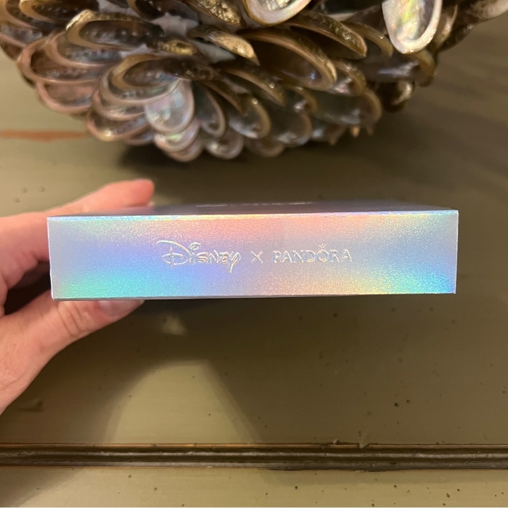 Disney 100 Limited Edition Pandora Gift Box - Picture 5 of 14